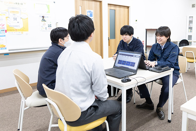 社員との座談会