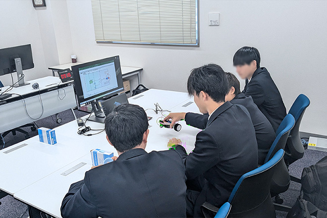 センサーと回路を使った設計体験